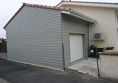 garage doublé en bardage béton marcheprime